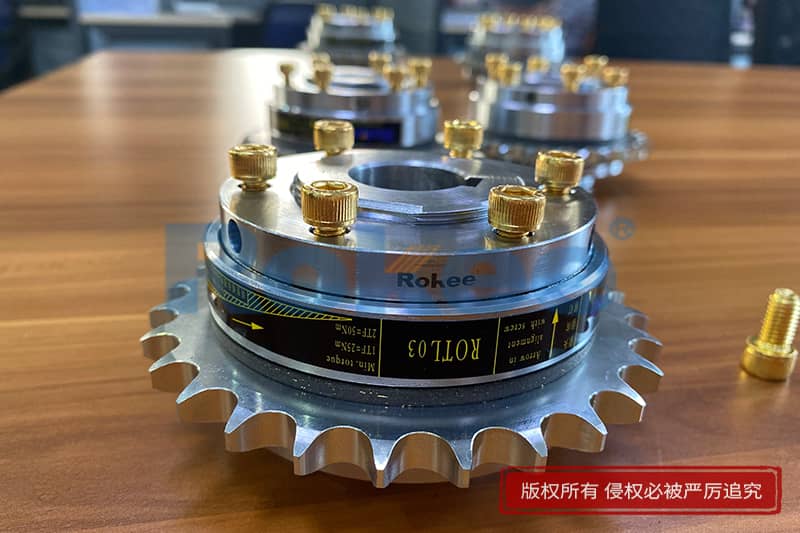 扭力限制器,扭矩限制器,力矩限制器,扭力联轴器,扭矩联轴器,力矩联轴器,安全离合器,Rokee万向联轴器扭矩传递方式,荣基安全联轴器生产厂家